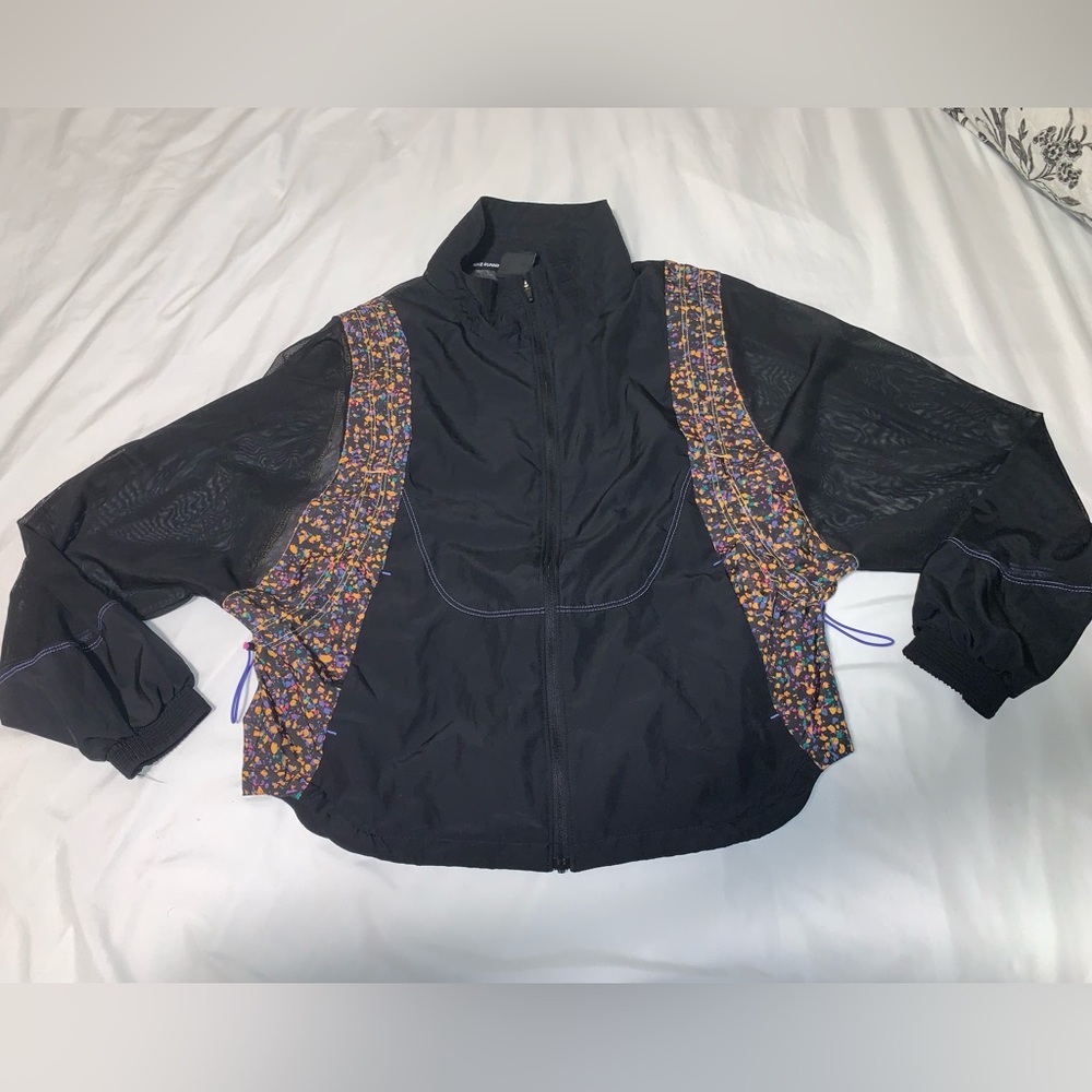 Nike black and floral mesh running jacket size XS